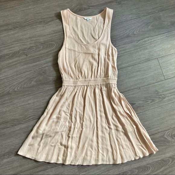 Aritzia Talula Roppongi Dress Blush Pink - Picture 2 of 6